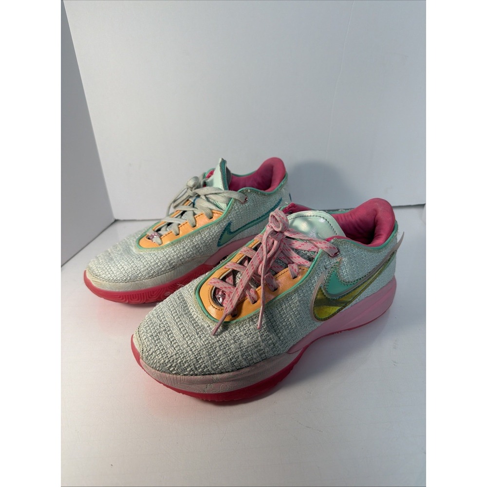Size 8 - Nike LeBron 20 Time Machine 2022